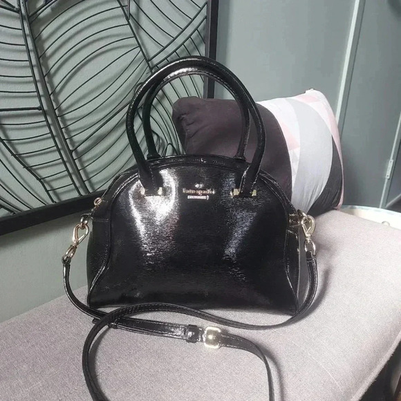 KATE SPADE ♠️ |  Satchel Bowling Bag Ajustable Strap Black Patent Leather - Picture 1 of 16